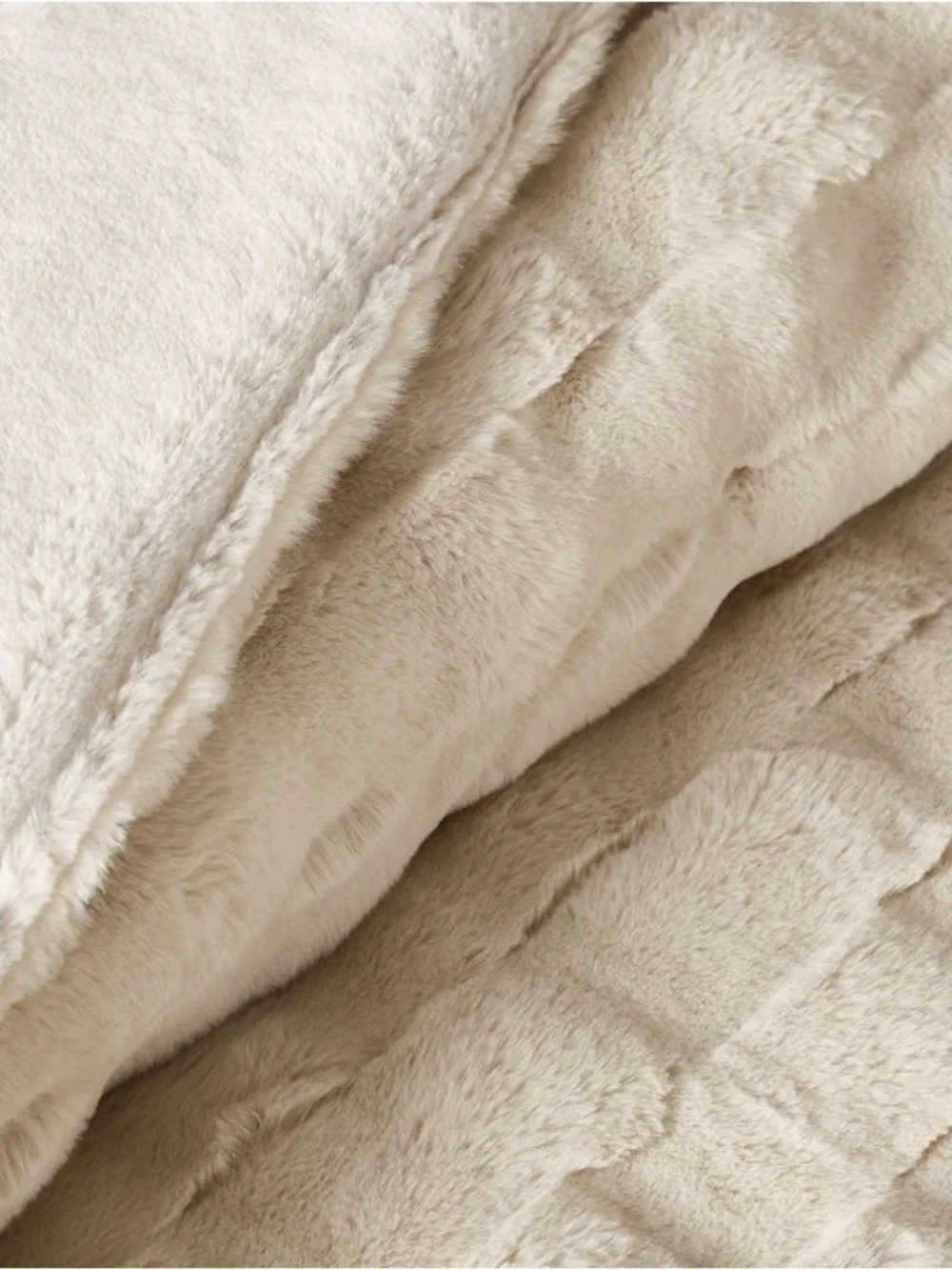 FRYE Faux Fur Comforter Set, 3-piece Set Queen Size